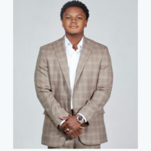 Profile photo of Riley Thomas